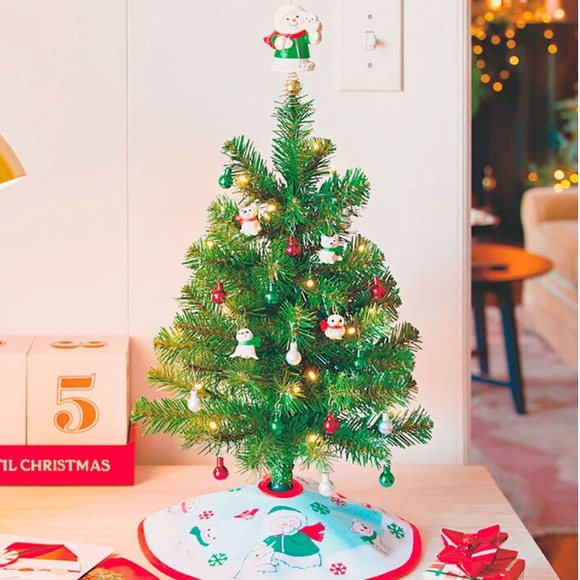 FINAL DROP 🚨 NIB Hallmark Snowman Collectible Mini Christmas Tree Topper Skirt - Picture 3 of 3